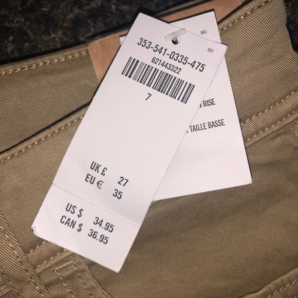 Hollister short-short low rise shorts - Picture 2 of 4